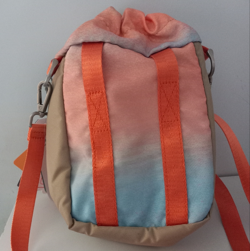 NWT Free People x Doughnut Drip Travel Hiking Outdoors Bag, - Picture 3 of 4